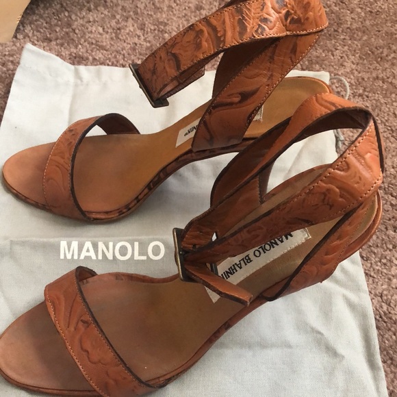 Manolo Blahnik Leather Strappy Sandal 105 Stiletto Heels with Ankle Strap - Picture 7 of 14